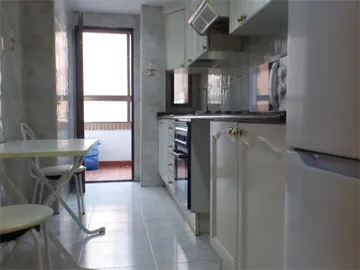 Piso en  Avinguda de Blasco Ibáñez 134 - Foto 10