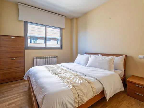 Piso en avenida de la Ilustración, 95 - Foto 9