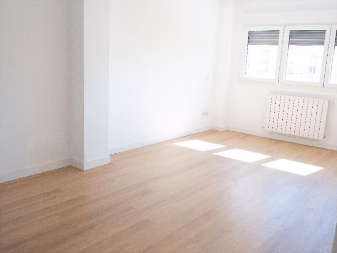 Piso en  Calle Estrella Denébola 21 - Foto 3