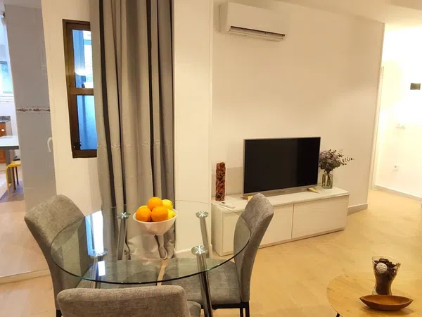 Estudio en calle del Mestre Sosa, 23 - Foto 1