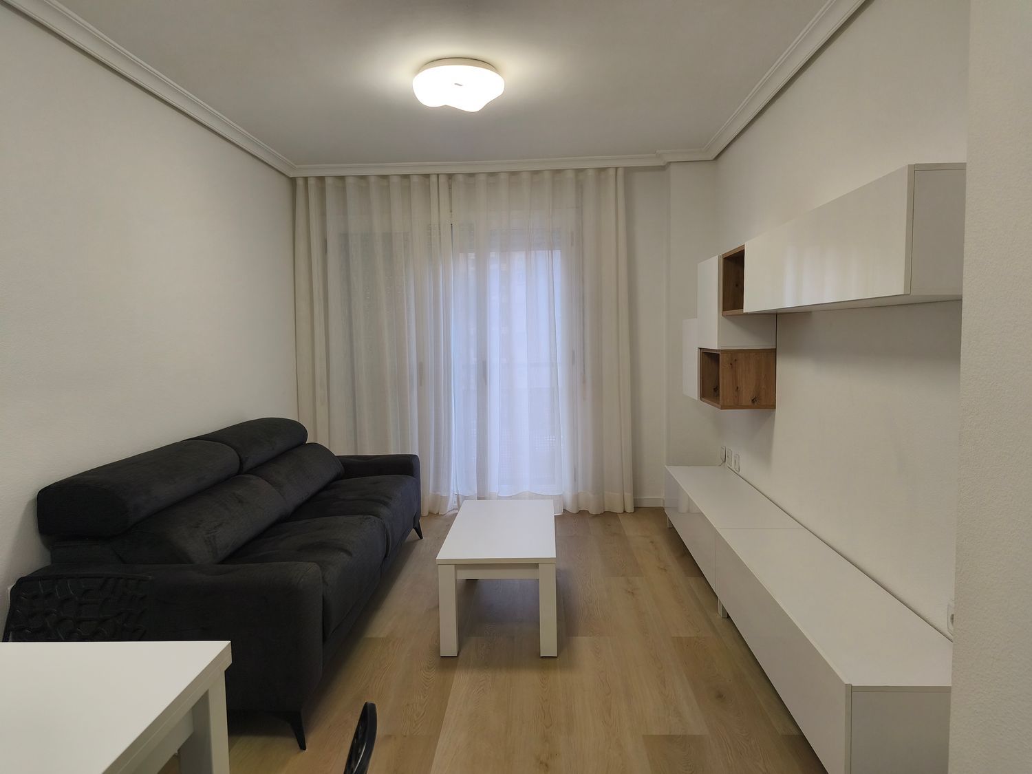 Piso en calle de Maximilià Thous, 1