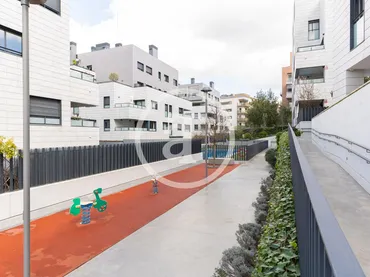 Piso en  Av. de Can Bellet - Foto 33