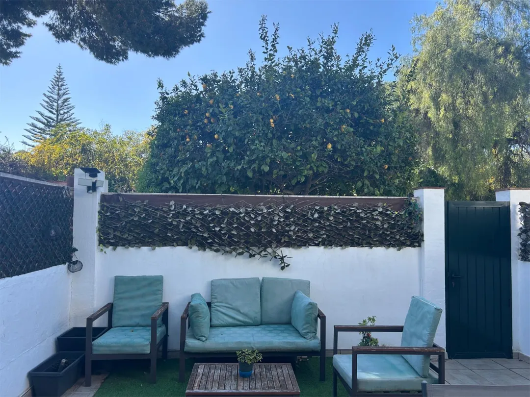 Casa adosada en  Calle Trébol 22 - Foto 2