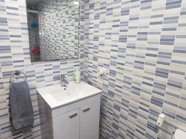 Apartamento en  Carrer d'Enric Granados 6 - Foto 9