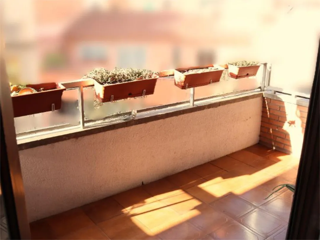 Piso en  Carrer Doctor Combelles 3 - Foto 4