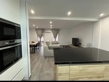 Piso en  Carrer Esperidion Porta Requesens 72a - Foto 1
