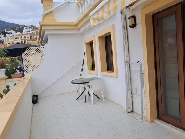 Piso en calle País Vasco, 3