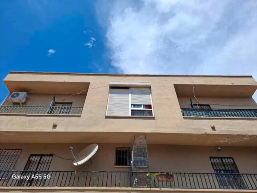 Piso en Valdezorras - Foto 2