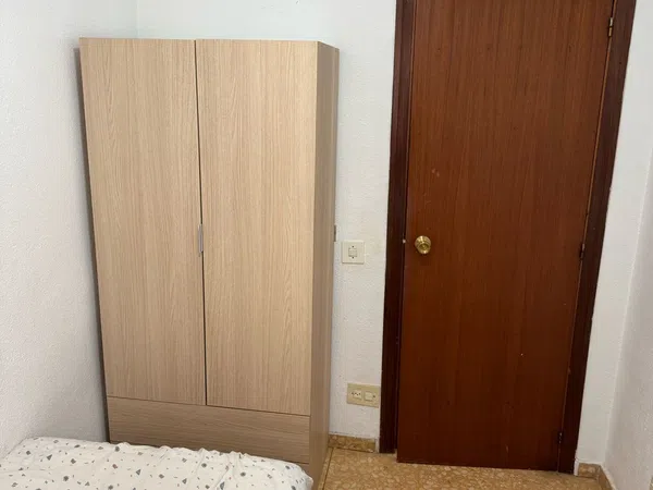 Piso en Barrio Torrefiel - Foto 9