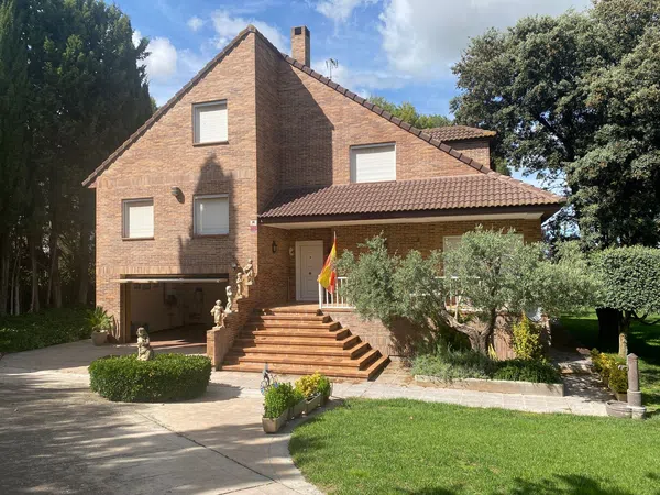 Casa o chalet independiente en Calle Río Arba s/n - Foto 1