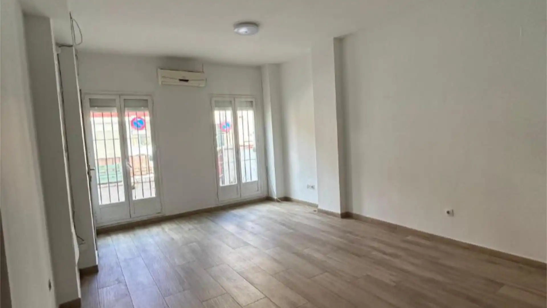 Piso en  Calle Guadix 25 - Foto 2