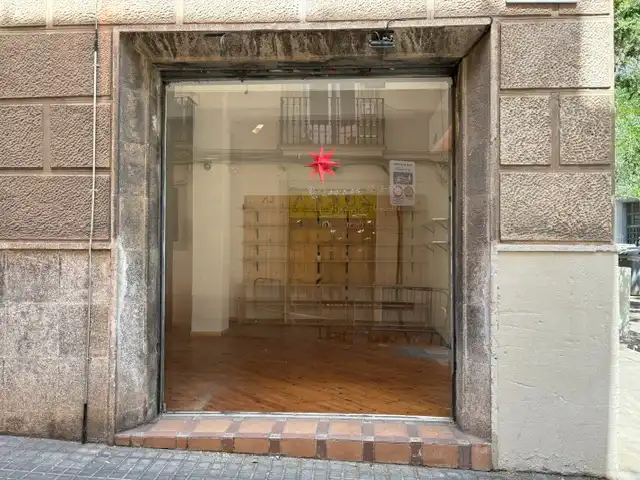 Local comercial en  Carrer del Torrent de l'Olla 177 - Foto 8