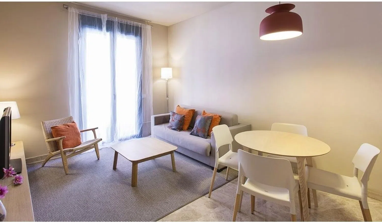 Piso en calle del Olmo, 13 - Foto 1