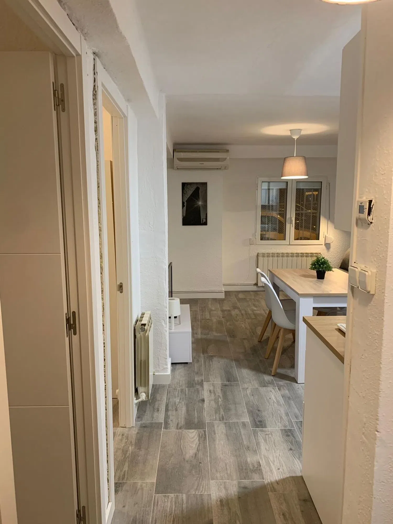 Piso en calle de la Duquesa de Villahermosa, 153 - Foto 2