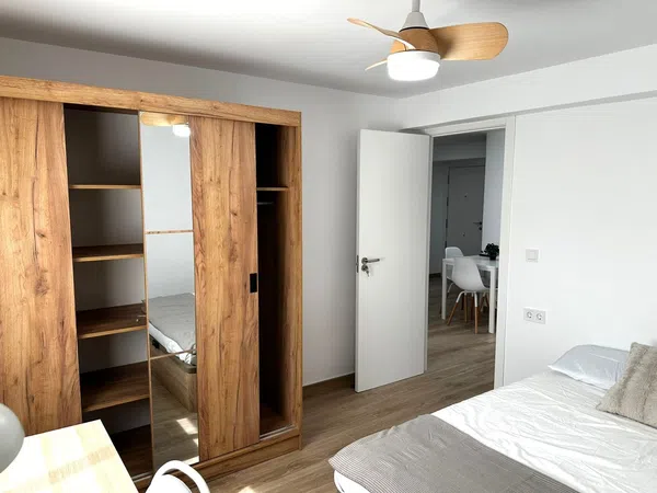 Piso en Hermanos Villalonga, Benimaclet - Foto 5