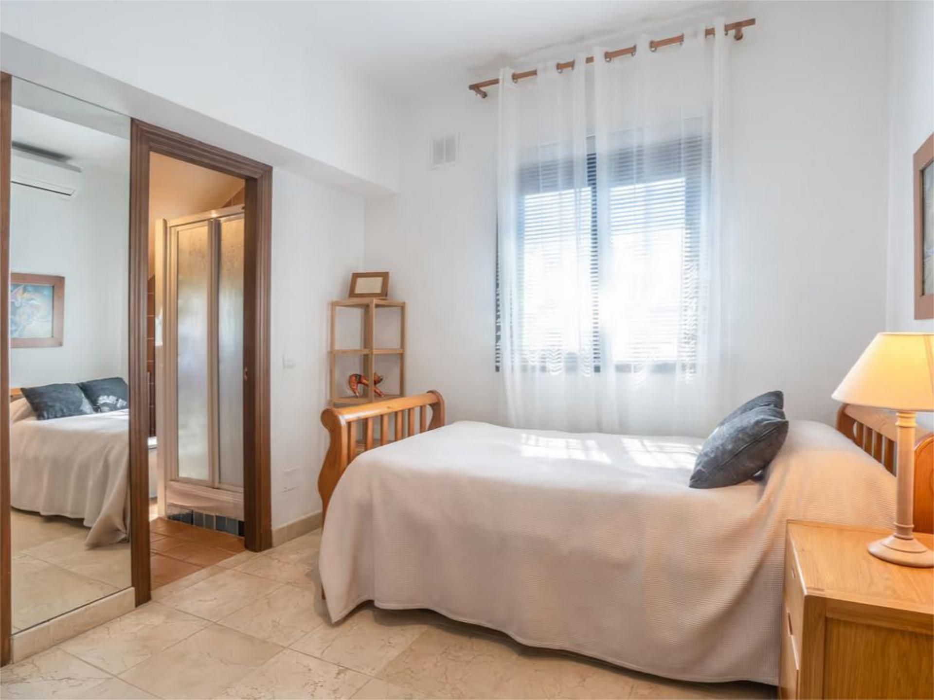 Chalet en  Avenida Carmen Sevilla 11 - Foto 18