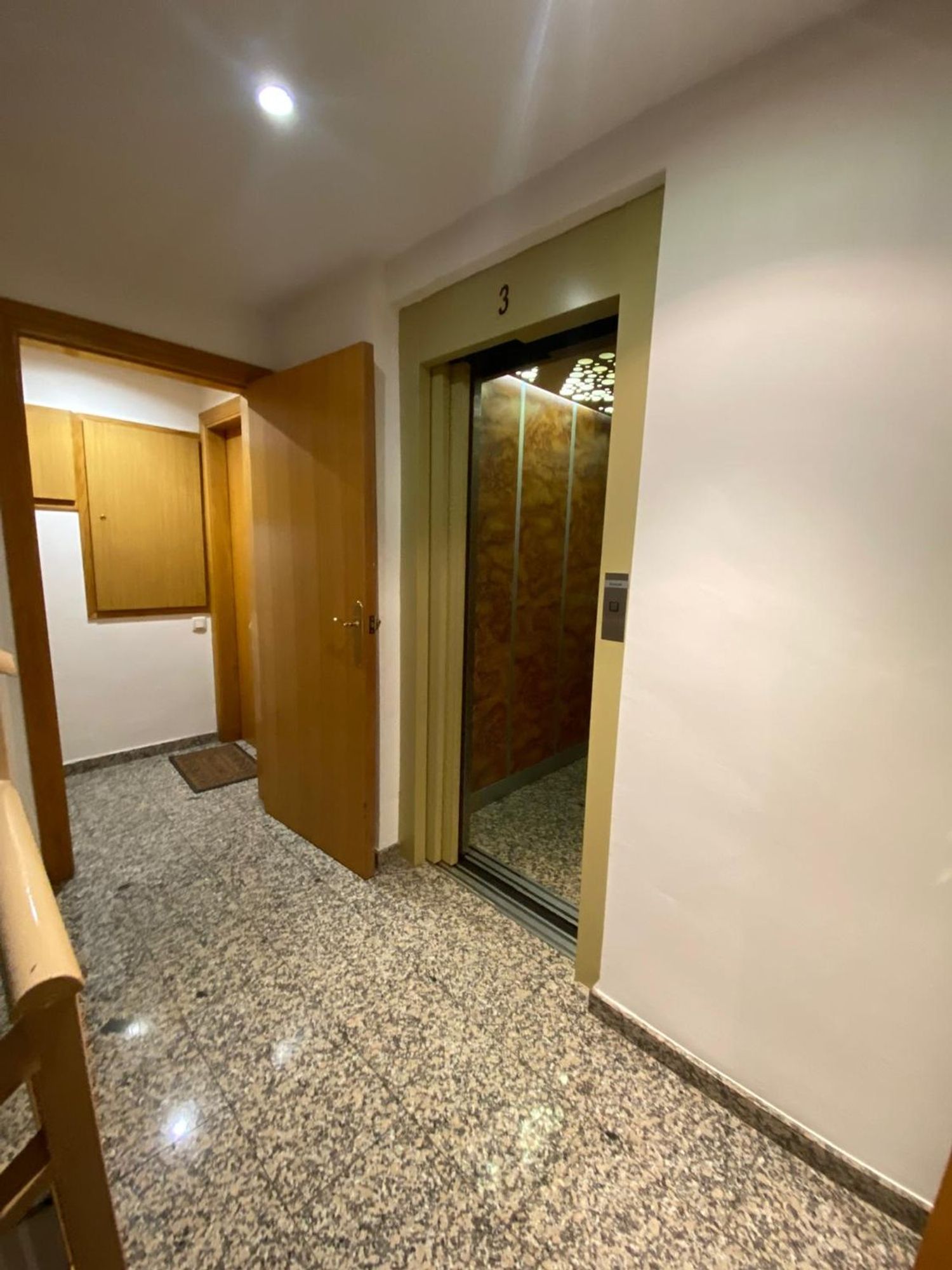 Estudio en calle Valentí Almirall, 4 - Foto 6