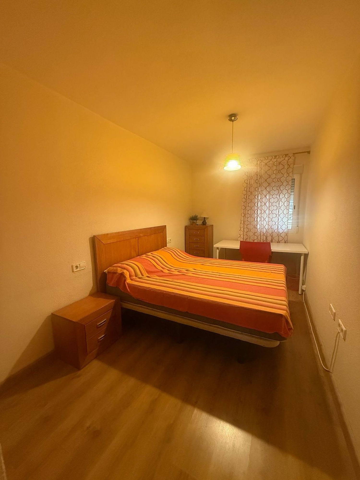 Piso en calle Jerónimo de Roda, 5 - Foto 5