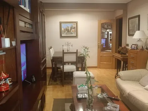 Piso en calle Lucero, 20