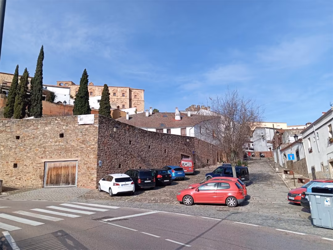 Piso en  Calle de Fuente Concejo 8 - Foto 2