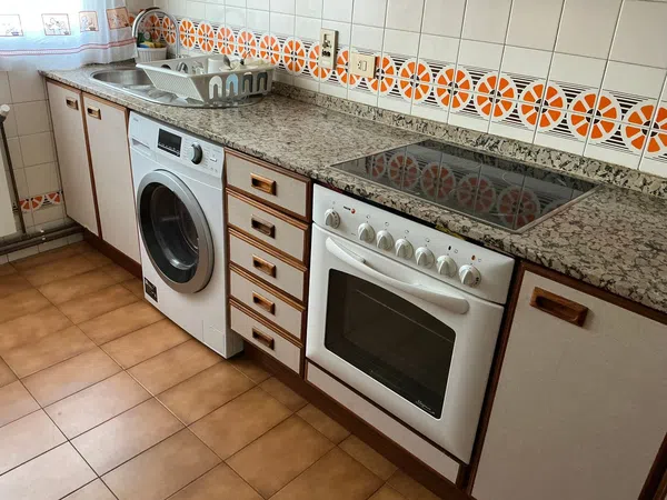 Piso en Avenida Fernández Latorre, 31, Cuatro Caminos - Plaza de la Cubela, Cuatro Caminos - Plaza de la Cubela - Foto 4
