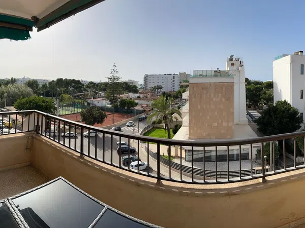 Piso en avenida de Son Rigo, 23