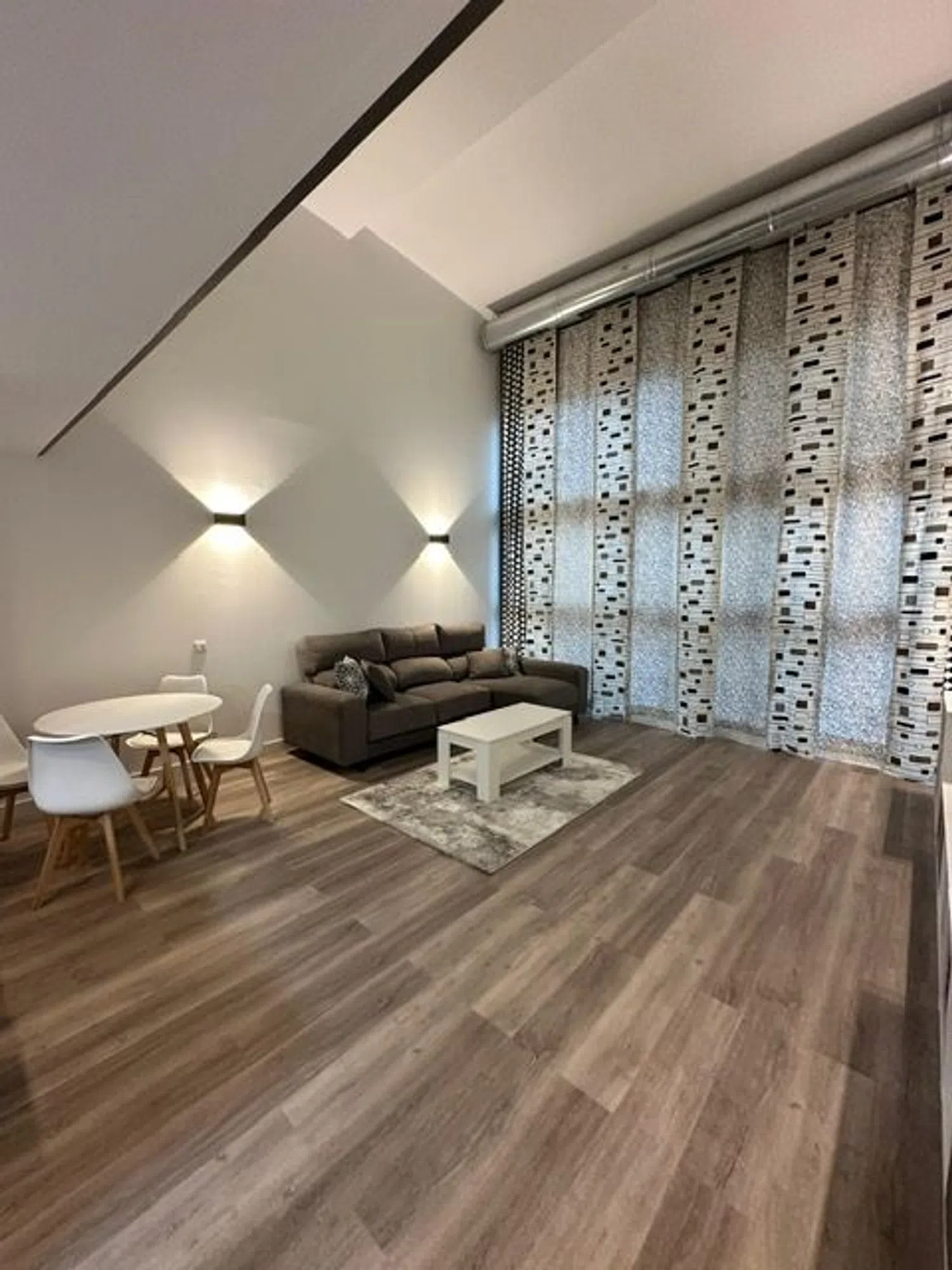 Estudio en calle Antonio Suárez, 10 - Foto 3