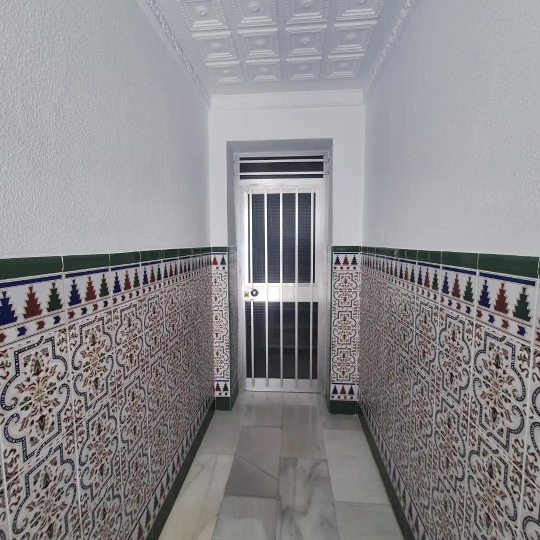 Casa adosada en  Calle San Félix de Valois 5 - Foto 3