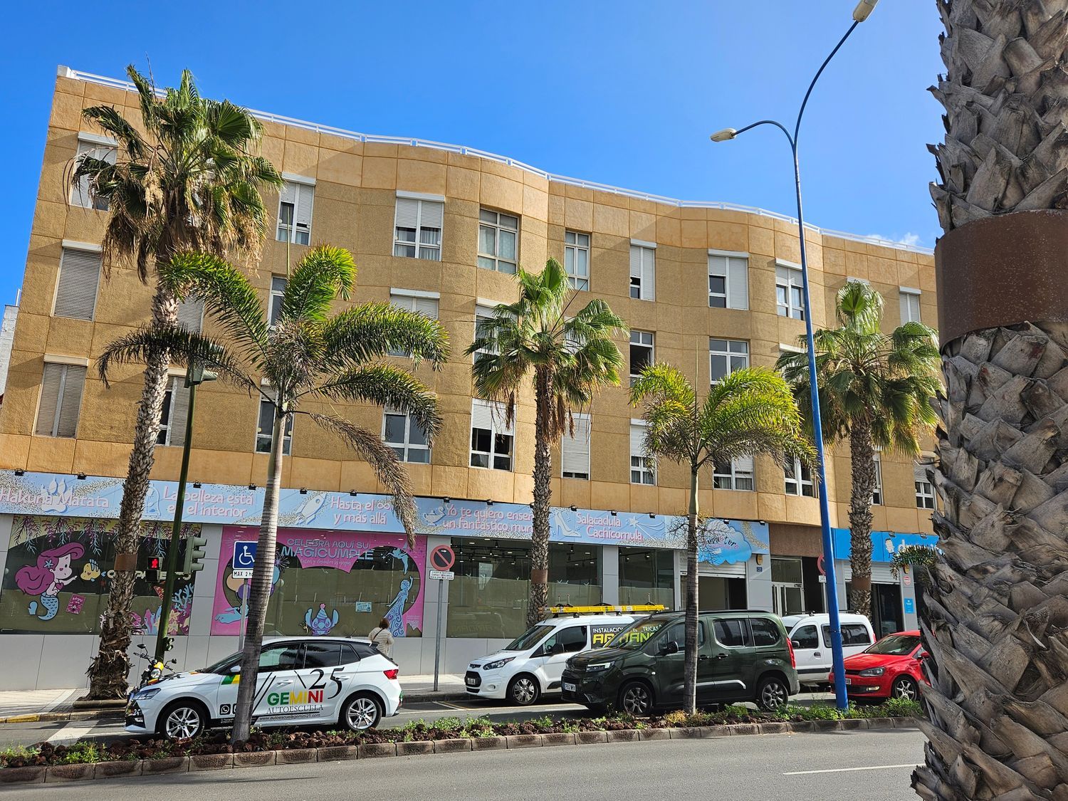 Piso en avenida José Sánchez Peñate, 24