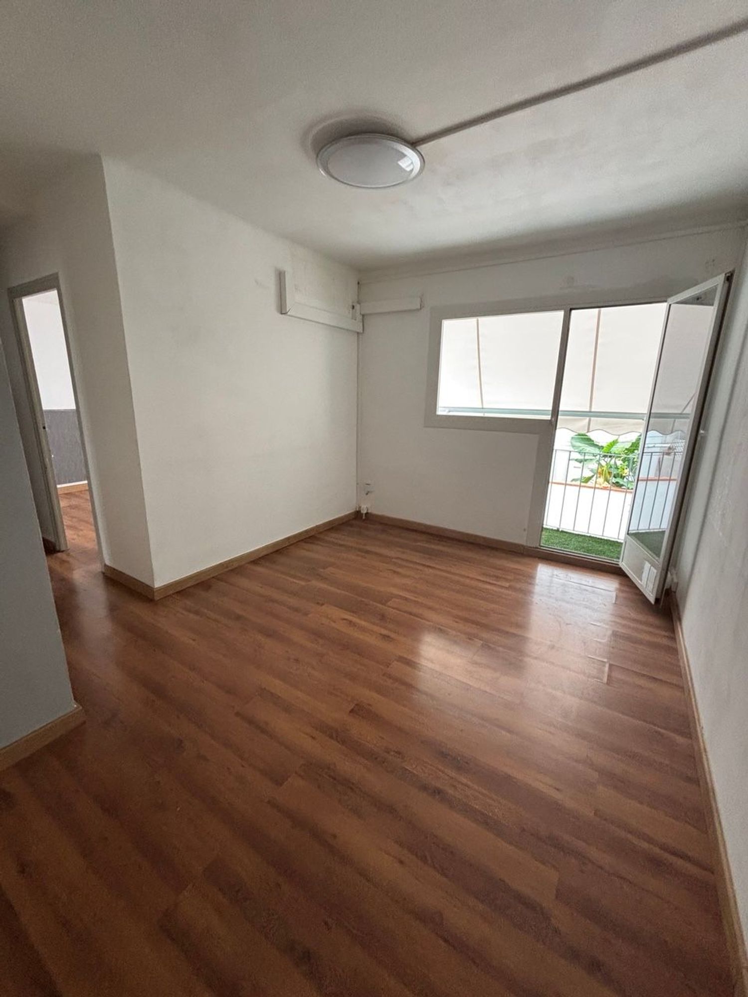 Piso en calle de Josep Sangenís, 50 - Foto 27