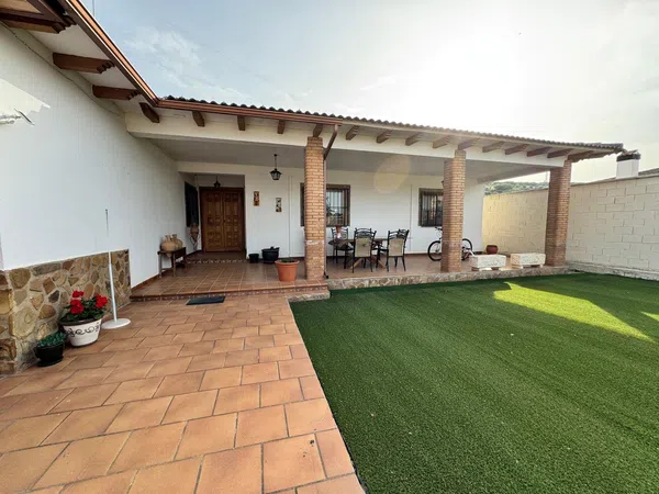 Casa o chalet independiente en Ronda de Occidente, 10 - Foto 3