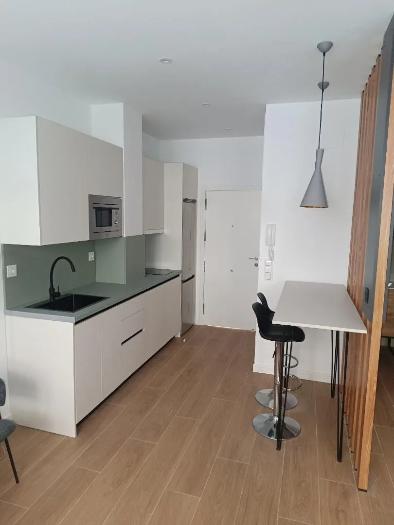 Piso en  Avenida Divina Pastora 9 - Foto 2