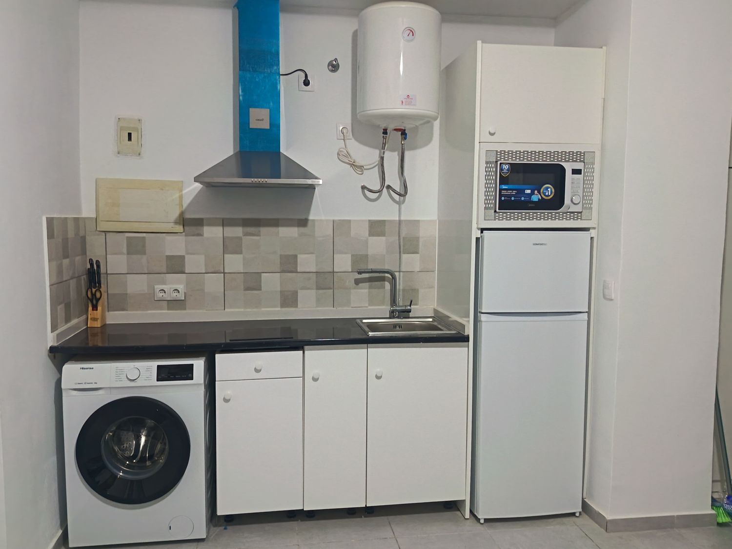 Estudio en Calle Juan j Ceballos Baena, 2, Cruz del Humilladero - Los Tilos - Foto 2