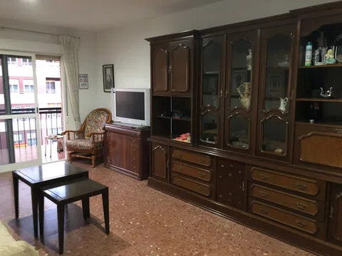 Piso en avenida de las Ollerías, 27