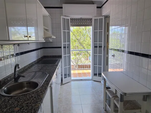 Piso en Ronda de Triana-Patrocinio-Turruñuelo - Foto 1