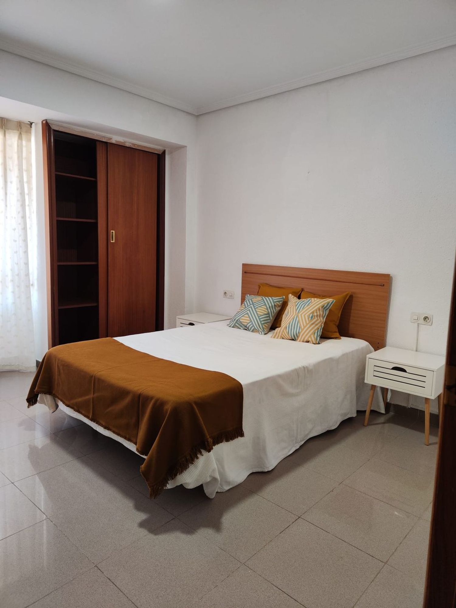 Piso en calle del Marqués de Montortal, 102 - Foto 14