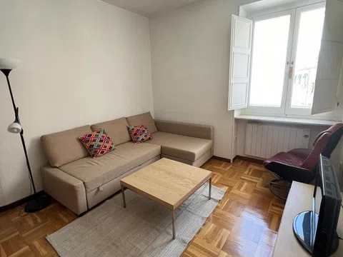 Piso en calle Feijóo, 5