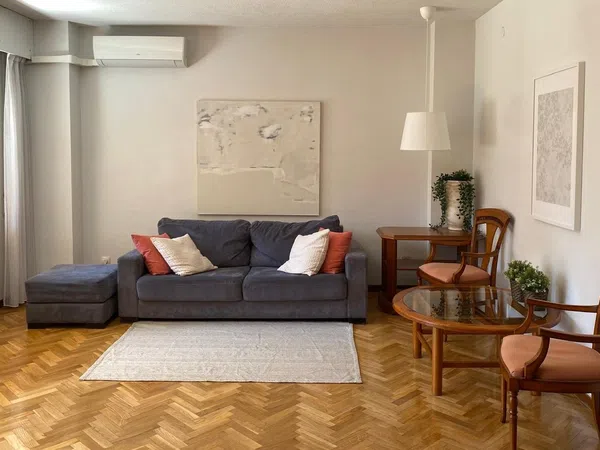 Piso en calle de la Villa de Marín, 19