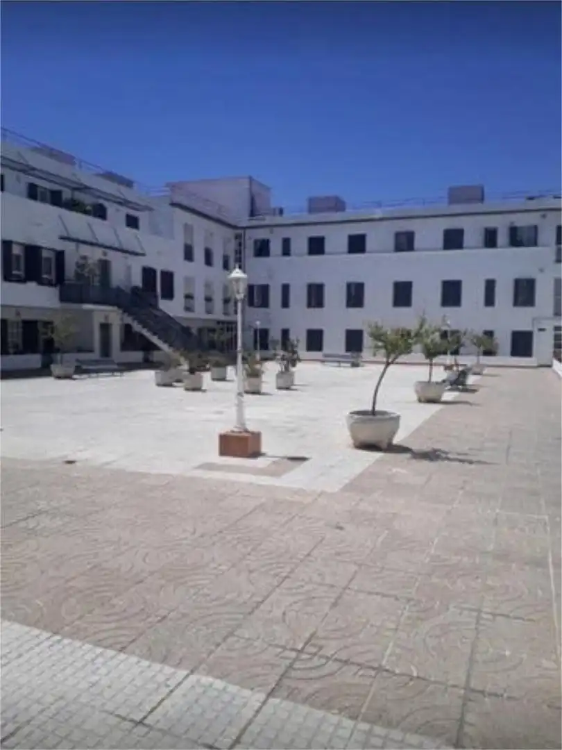 Piso en Ronda de Capuchinos - Foto 6