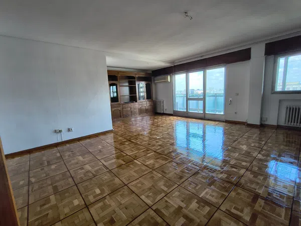 Piso en Ciudad Jardín - Foto 1