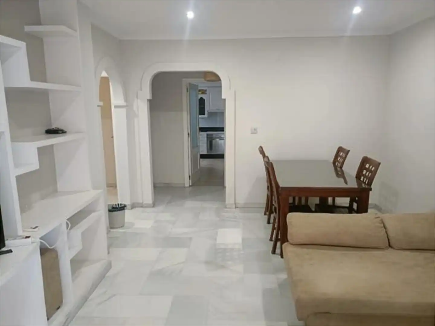 Piso en Colegio Garballo Dinelli - Foto 6
