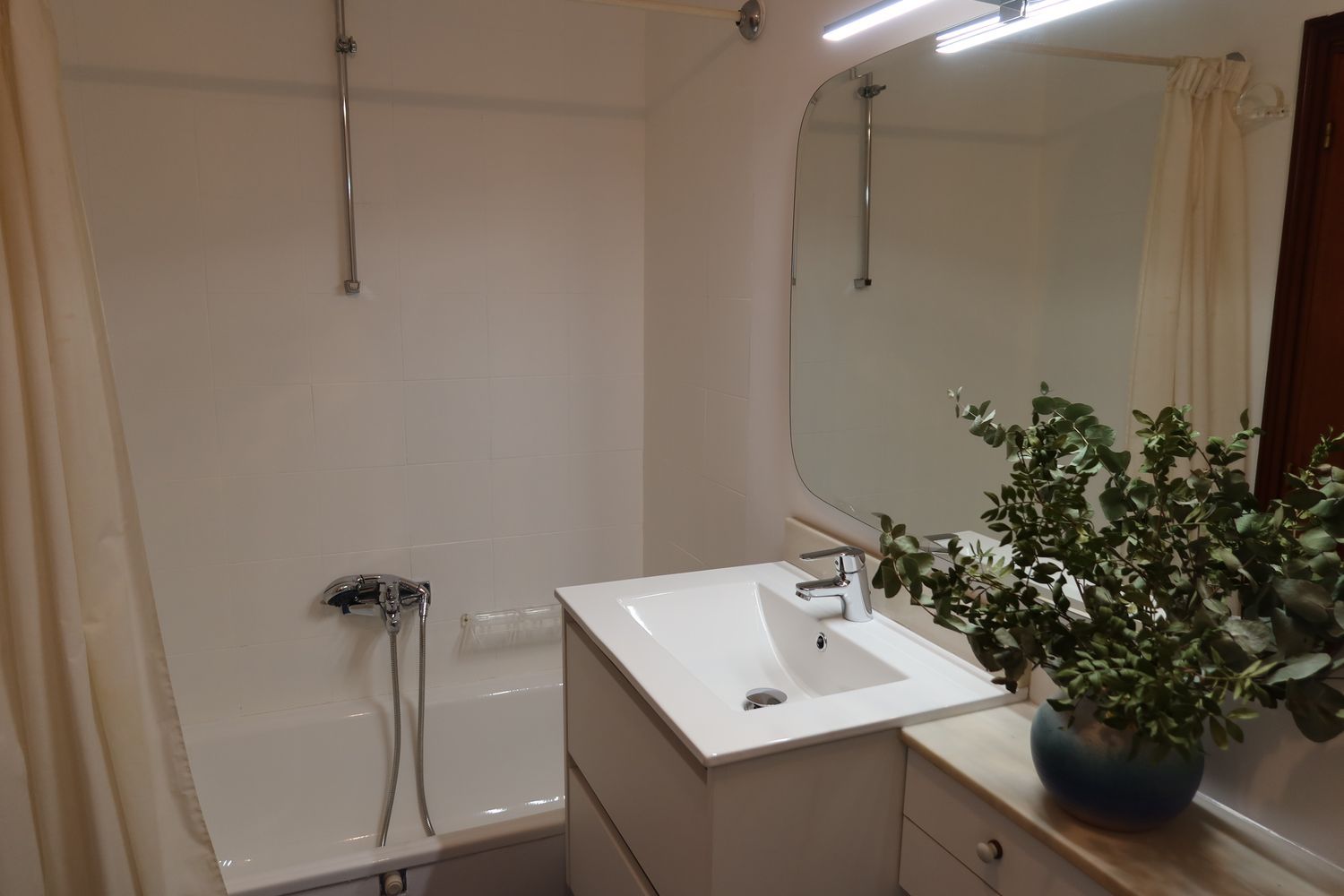 Piso en avenida de la Reina Victoria, 39 - Foto 17