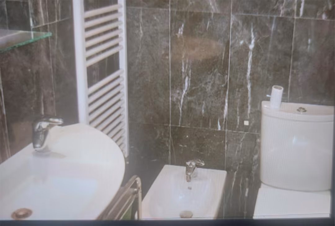 Apartamento en  Paseo del Gran Capitán 8 - Foto 5