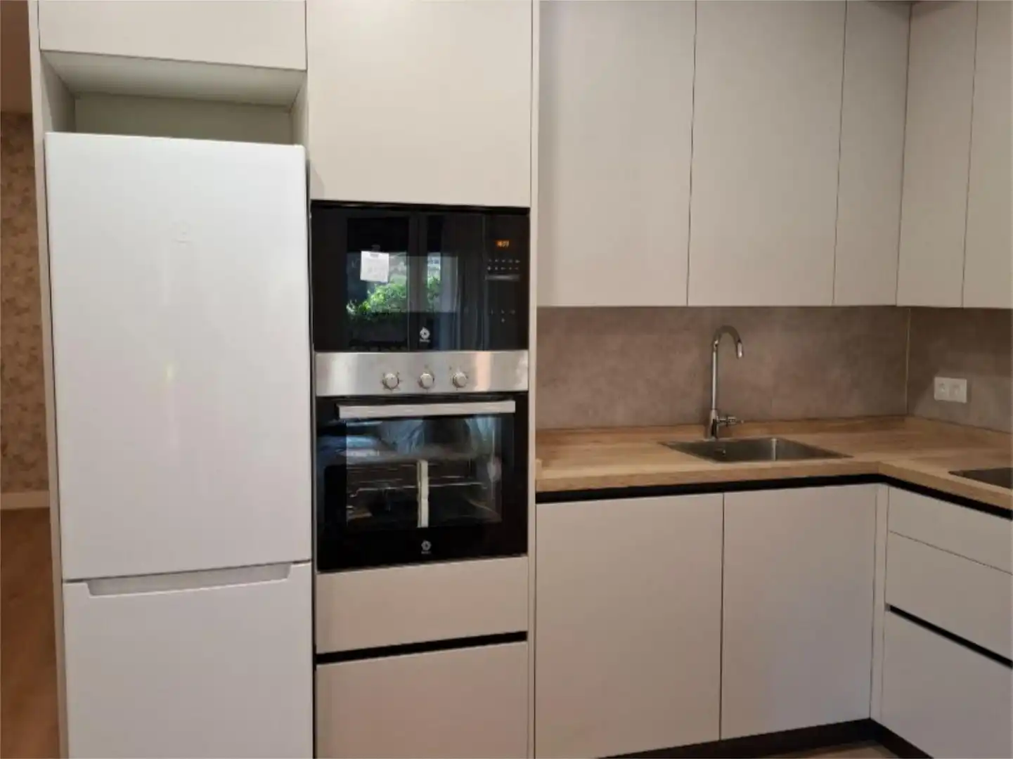 Piso en  Calle de Pedro Rico 15 - Foto 29