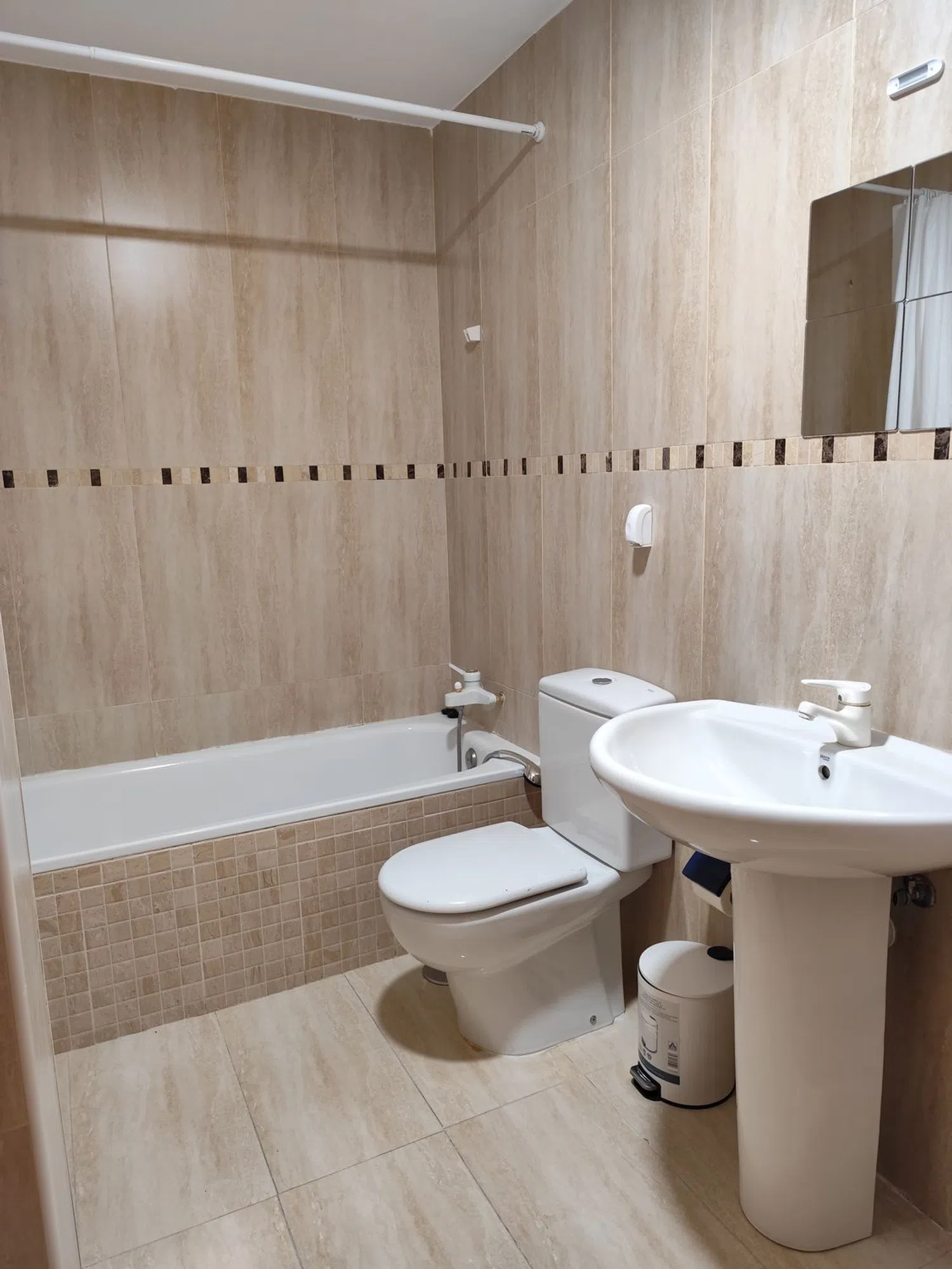 Piso en calle del Golfo de Salónica, 42 - Foto 15