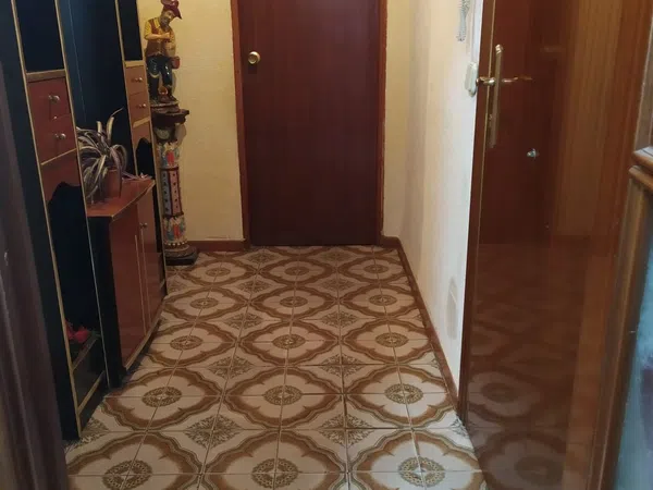 Piso en La Alhóndiga - Foto 3