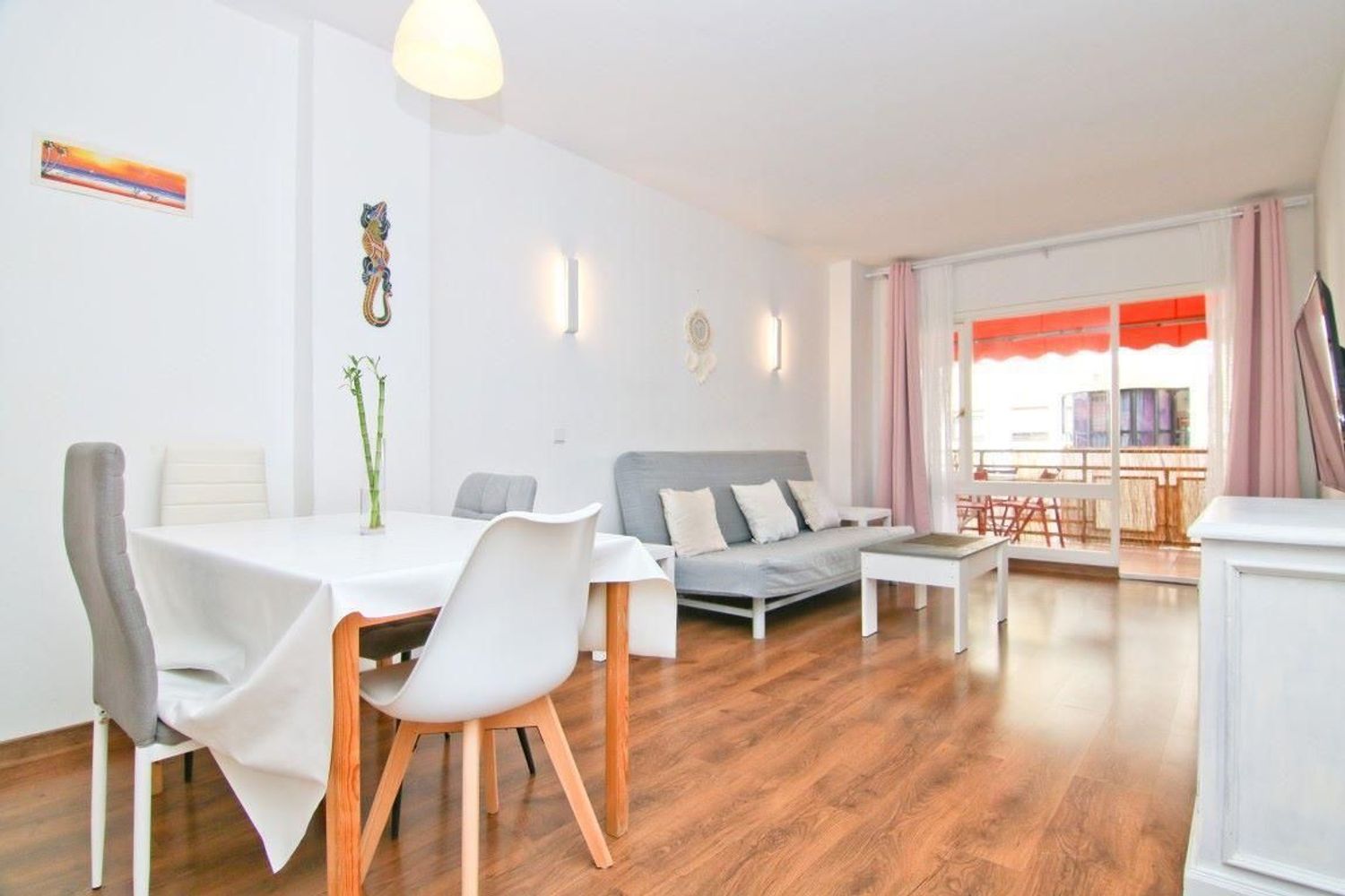 Piso en avenida Ricardo Soriano, 64 - Foto 1