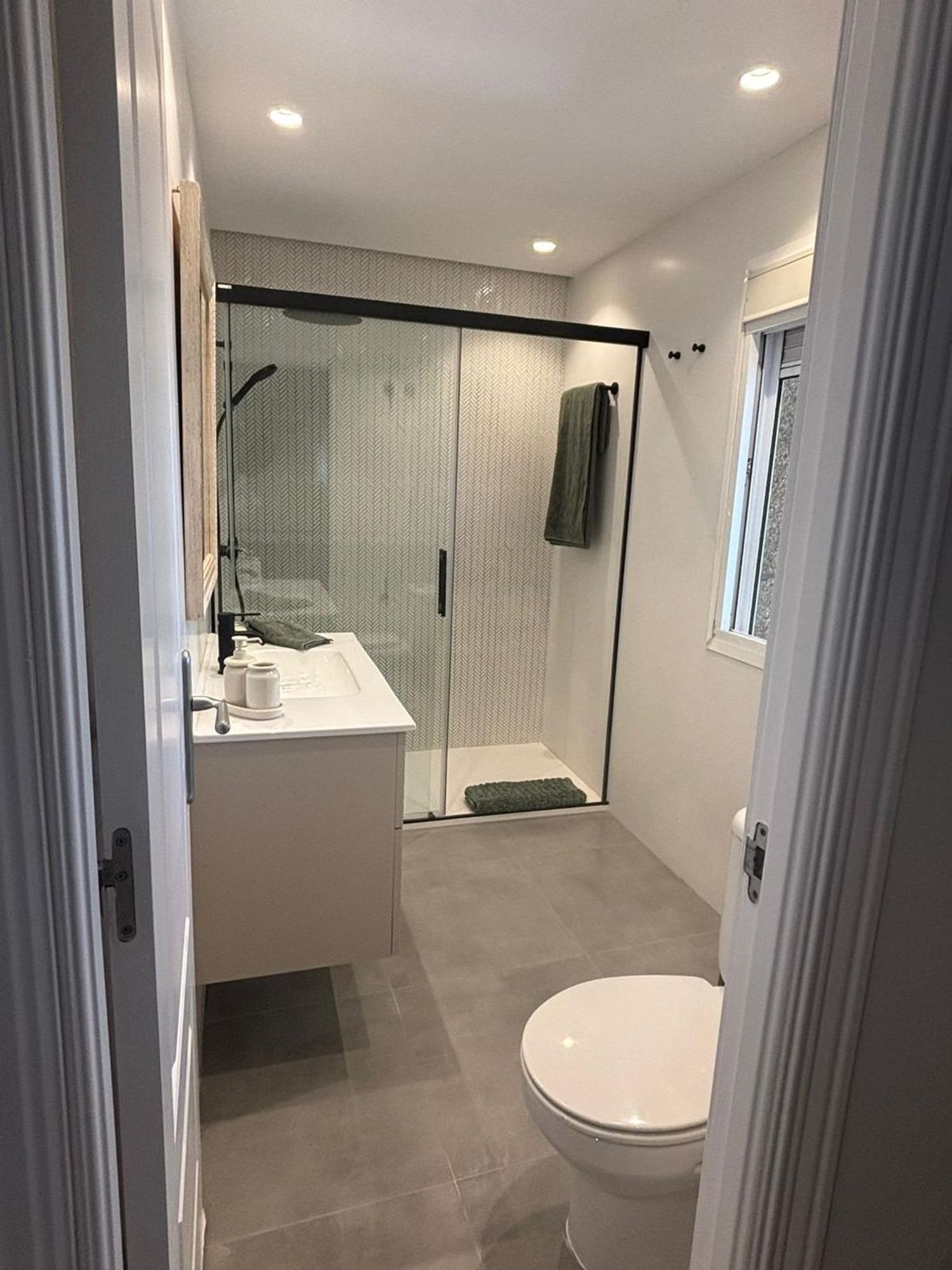 Estudio en paseo Marítimo Ciudad de Melilla, 17