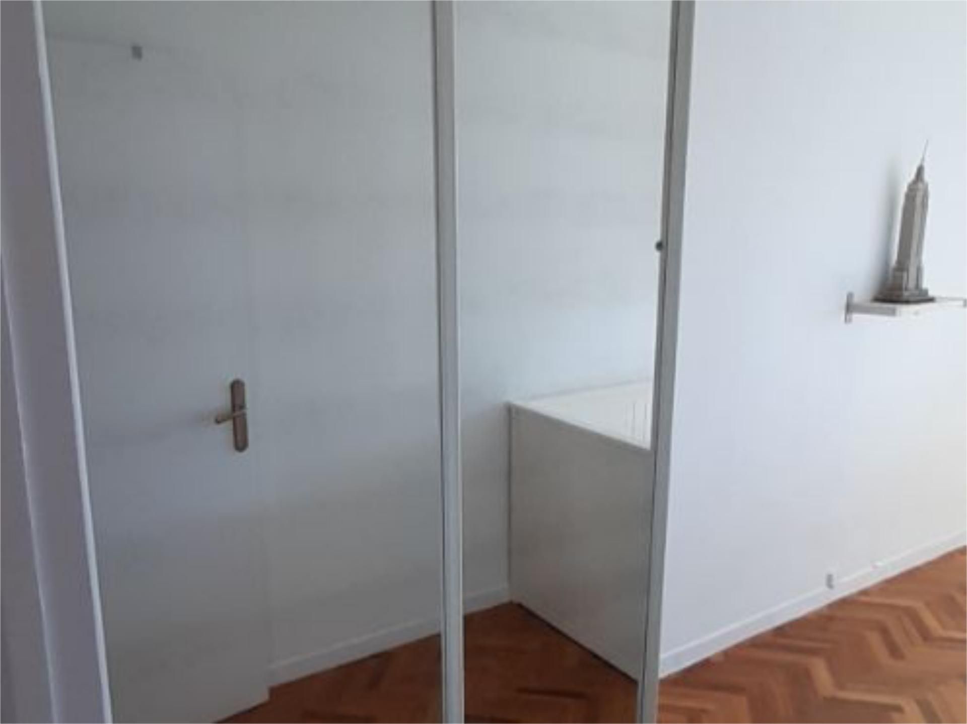 Piso en  Calle Emigrantes 13 - Foto 9