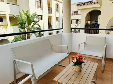 Apartamento en  Calle Hotel Pontinental 8 - Foto 1